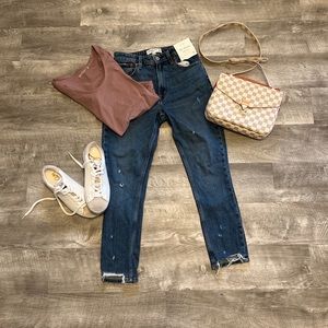 Abercrombie & Fitch Curve Love Jean